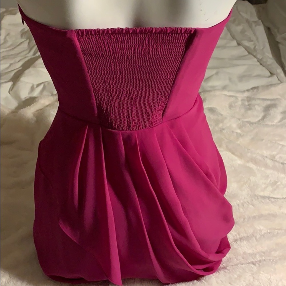 Dress - Picture 7 of 7
